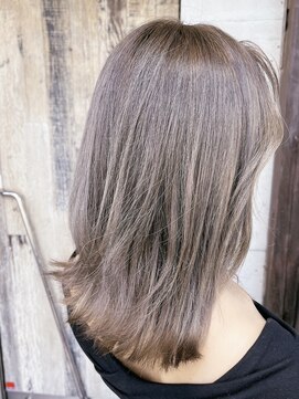 タエビスアリッサム(Taebis Alyssum) くびれグレージュ