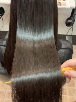 【明石】魚住駅すぐ！髪質改善トリートメントで毎朝のセットが楽になる♪一度で実感！！憧れのうるツヤ髪★