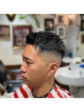 宮崎理容院 並木坂店 アップバンクスキンフェード