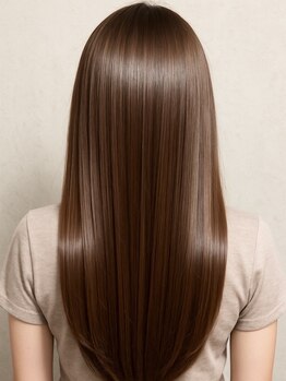 ヘアアンドライフシー(HAIR&LIFE C)の写真/【三宮/北野】髪本来の「しなやかさ・ツヤ・ハリ」を再構築。高濃度髪質改善ケアで理想の手触りへ＊