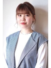 ロゴライフアットガーデン(logo life at garden) 冨永 萌