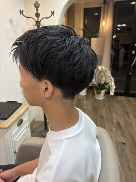 カーリィ(Karly) ツーブロック夏ショート