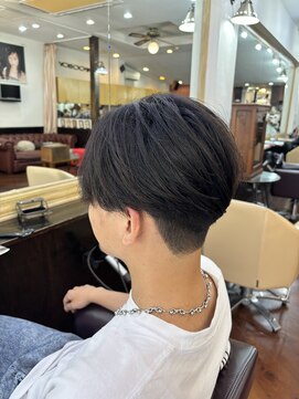 シャンプーボーイアネックス(SHAMPOO BOY Annex) センターパート　ニュアンスパーマ　佐世保