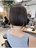 Lomalia表参道ケアカラーナチュラルグレージュボブ