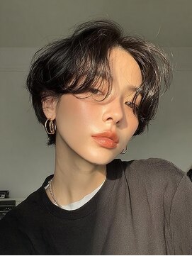 バイエイト(X8) クールショート×ナチュラル×前髪なし