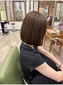 切りっぱなしボブ