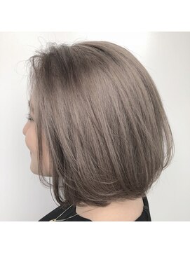アライブ キチジョウジ(ALIVE Kichijoji) 【ALIVE吉祥寺】ブロンドグレージュシシースルーカラー◎