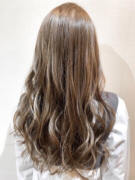 グルグル 新小岩店(GULGUL) グレーベージュ 柔らかミルキーベージュ 新小岩【佐藤】