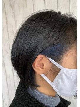 ラテ(latte) ショートボブ☆インナーカラー