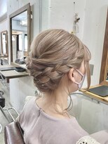 リッカ(RICCA)&nbsp;【ヘアセット】清楚系編み込みアレンジ♪
