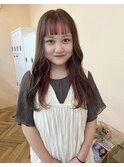 インナーカラーアッシュベージュ×ペールピンク