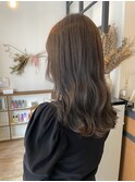 アッシュグレージュ