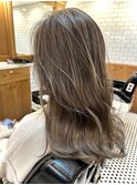 ハイライト レイヤー ショートヘア ボブ くびれレイヤー