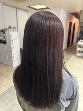 エミタス ヘア リゾート(EMITAS Hair Resort) サラツヤロング/切りっぱなし/ブラウンカラー