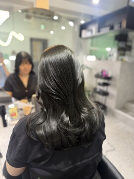 ルモ(Lumo) 【MIHO】オリーブグレー×ミディアム