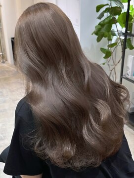 ニトバイアンキシム(nit by ahnkism) 韓国風ミルクティーベージュケアブリーチ堀江