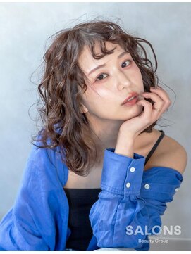 サロンズ フジサン 藤三広店(SALONS) 柔らかブラウンウェーブ/ダブルカラー