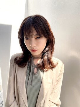 サンプラス(san+) 【マユコ】くびれミディアムボブレイヤー小顔顔まわりカット