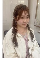 イタクラ 赤道店 (ITAKURA)&nbsp;ライブヘア/ツイン編みおろし/ヘアアレンジ/ツイン編み込み