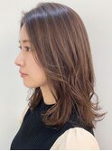 大人美人◎白髪ぼかしハイライトアッシュブラウン艶髪セミロング