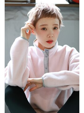 クロム(Chlom) Chlom☆ カジュアルマッシュショート TEL 0425125655