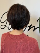 グロウム バイ アフェクト(glowm by AFFECT)&nbsp;大人可愛いショート×さりげないインナーカラー