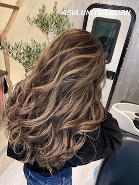 エイジア ユナイテッド バーン(ASIA UNITED BURN) ◆ASIA◆ コントラスト・バレィヤージュ