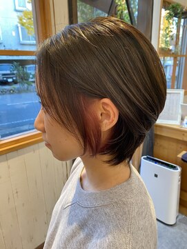 パルフェ(parfait) イヤリングカラー　前髪なしショート