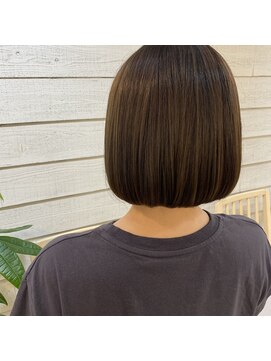 フチュール(futur) パツっとミニボブ♪