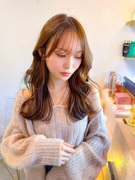 ルームバイシー 新宿(Loom. by Sea) 韓国前髪×ショコラアッシュ【韓国ヘア/ふんわりカール/新宿】