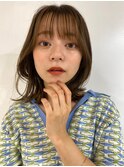 斜めバング/シルキーベージュ/ブラントカット[渋谷駅]