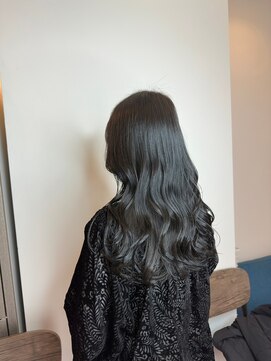 ネウィ 国分寺(newi) ロングレイヤーカット/美髪スタイル/アッシュブラック