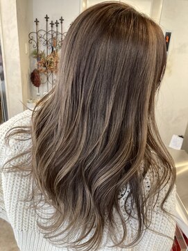 ヘアスタジオニコ(hair studio nico...) バレイヤージュ