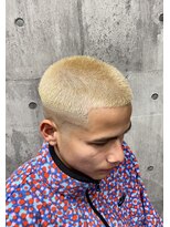 スワッグベース(SWAG BASE)&nbsp;金髪ボウズスキンフェード