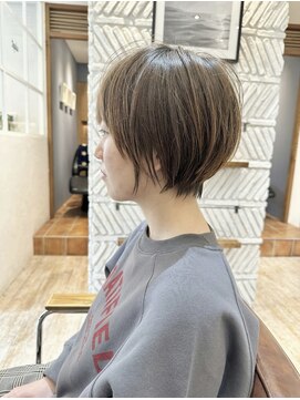 アデプト 綾瀬店(adept) 20代、30代大人ショートボブエモージュ/大人可愛い/丸みショート