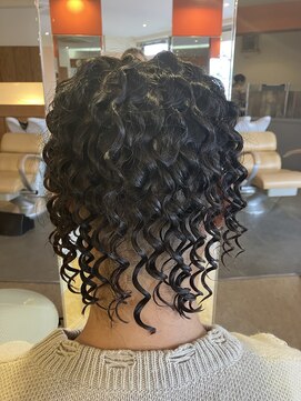 メリーボブ(merry bob) 個性派パーマスタイル