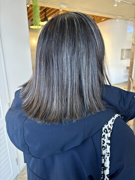 ワン 茅ヶ崎(ONE002) 細めコントラストハイライト