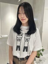 テクネ 天神大名(techne)&nbsp;天神大名今泉くびれレイヤーウルフ顔まわりカット韓国風巻き髪