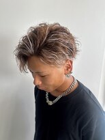 キング 楠葉店(K!ng)&nbsp;ホワイトメッシュ/ツイスト/ツイスパ/パーマ/メンズ/眉毛