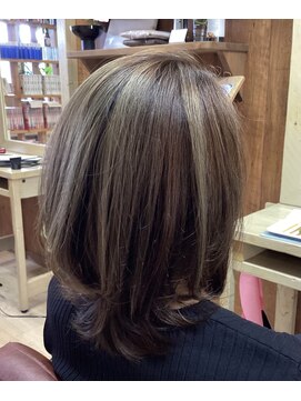 ジェリーズバーヘアー(JERRY'S Bar HAIR) ハイトーンメテオカラー