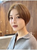 ショートヘアショートボブ丸みショート前髪なし表参道青山