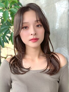 ロビー 表参道(ROBBY) ミディアムレイヤーカット/30代40代50代/顔周りカットくびれヘア