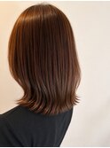 広がりを抑える外はねミディアム