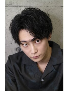 エデアンホンテン メンズサロン(EDEAN 本店 （旧：EDEAN 上通）) 熊本メンズ美容室 波打ちセンターパート 熊本メンズツイスト