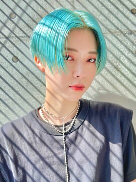 マックス フォー ヘアー(MAX FOR HAIR) 【デザインカラー】ハンサムショート×ハイトーンペールブルー◎