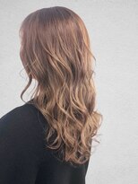 ネオンヘアー(neon hair)&nbsp;ラフウェーブ。ミルクティーベージュ