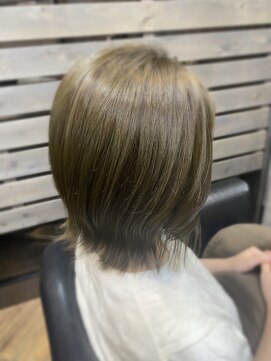 アール(R) カーキベージュ