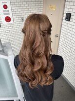 ソノ(sono)&nbsp;ハーフツイン ハーフアップ 巻きおろし デートヘア