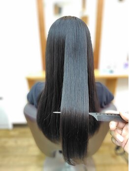 グレースプラス(grace plus)の写真/【津島】ダメージ・広がりが気になる方必見！"髪質改善"で潤いのある柔らかい質感のストレートが叶います☆