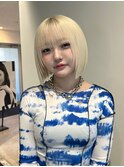 ブロンド×ボブカット